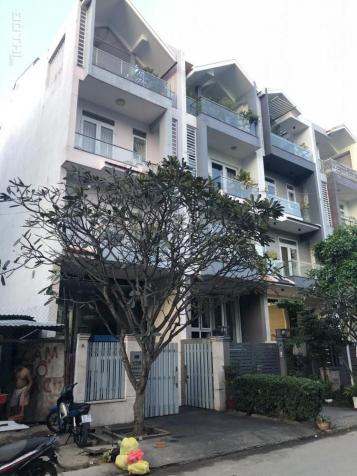 Bán đất nhà phố Him Lam Kênh Tẻ, Quận 7, giá rẻ 113.5 triệu/m2, vị trí đẹp, 100m2. LH: 0913.050.053 12167641