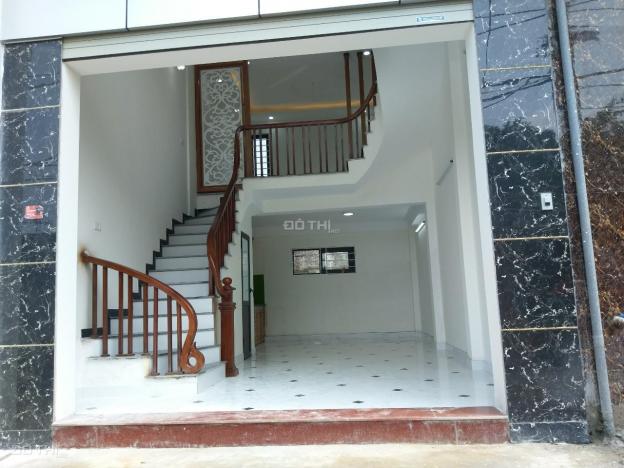 Nhà mới 5 tầng gác lửng, ôtô vào nhà tại Yên Ngưu, Thanh Trì, HN. LH: A. Công 0974509368 12673984