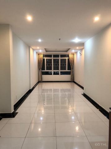Cho thuê căn hộ chung cư tại dự án khu căn hộ Chánh Hưng - Giai Việt, Quận 8, diện tích 109.8m2 12657053