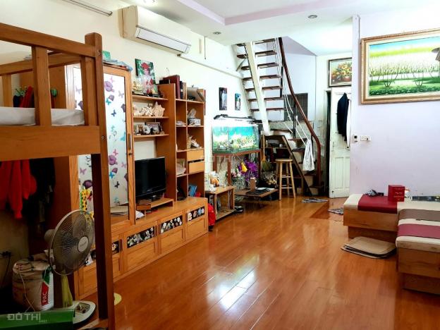 Chính chủ cần bán gấp căn hộ 90m2 chung cư Trần Cung, cạnh bệnh viện E Hà Nội 12696788
