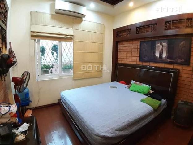 Cần bán nhà phố Kim Mã, quận Ba Đình, dt 50m2 x 5 tầng. Giá siêu rẻ 12696929
