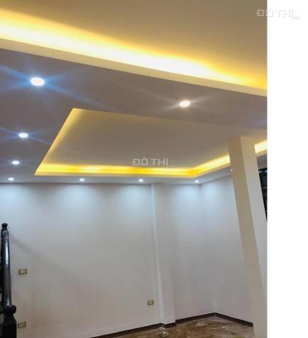 Hot nhà phố 8/3, Hai Bà Trưng, 2 mặt thoáng, ở ngay 46m2, 4 tầng, 4PN, 3.6 tỷ. LH 0868451555 12702961