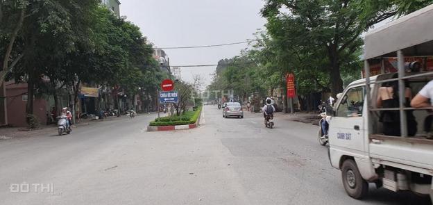 Bán nhà mặt phố tại đường Lạc Long Quân, P. Xuân La, Tây Hồ, Hà Nội diện tích 68m2, giá 19.8 tỷ 12705039