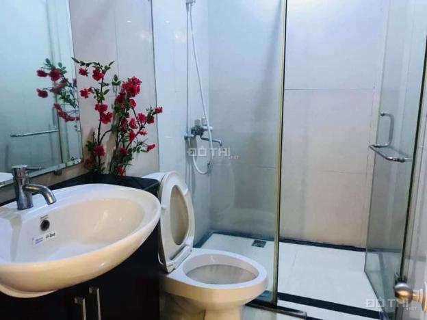 Bán nhà phố Trường Chinh, quận Đống Đa, ô tô tránh kinh doanh sầm uất, 64m2, 9.7 tỷ 12706317