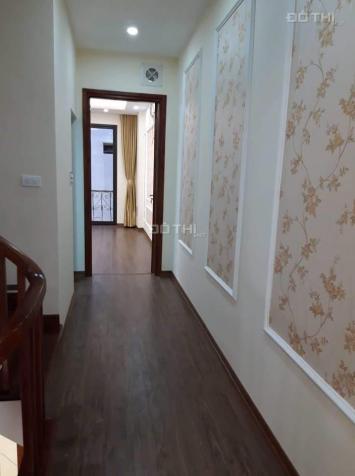 Bán nhà Hoàng Hoa Thám - Ba Đình siêu hiếm, 5 tầng, 18m2, mặt tiền 4m - Giá: 1.7 tỷ - 0981288451 12713911