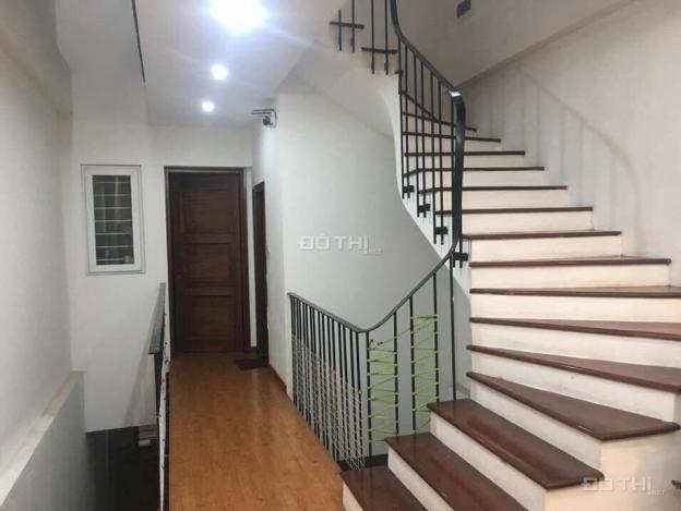 Bán nhà Hoàng Hoa Thám - Ba Đình siêu hiếm, 5 tầng, 18m2, mặt tiền 4m - Giá: 1.7 tỷ - 0981288451 12713911