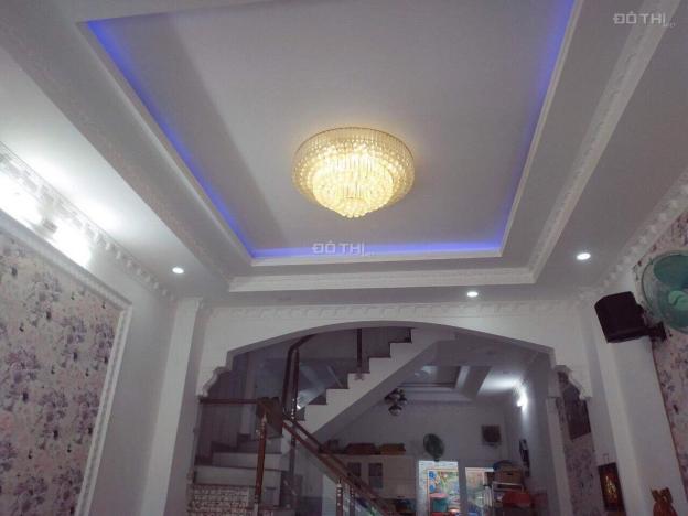 Bán gấp nhà hẻm xe hơi đường Hoàng Quốc Việt, Q7, 4,2x12m, giá 6,2 tỷ. Liên hệ: 0932741468 12720747