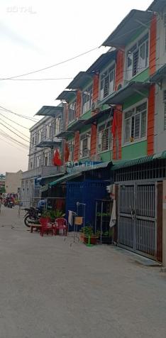 Bán nhà 1 trệt, 2 lầu ở Thạnh Lộc, Quận 12 - Giá: 1.35 tỷ 12723034