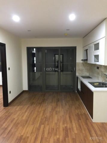 Cho thuê CH Home City, tầng 15, DT 70m2, 2 PN sáng, đồ cơ bản, giá thuê 12 tr/th. LH 0989144673 12729905