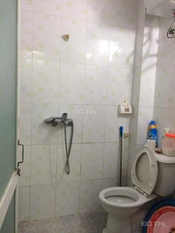 Cho thuê nhà riêng phố Bùi Xương Trạch DTSD 60m2 có 2 PN, giá 4,2 tr/tháng. LH: 0902065699 12736926