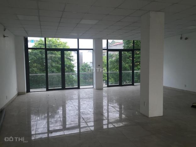 Cần cho thuê nhà riêng 3 tầng Giang Biên, Long Biên, 80 m2, giá: 16 triệu/tháng. LH: 0984.373.362 12738102