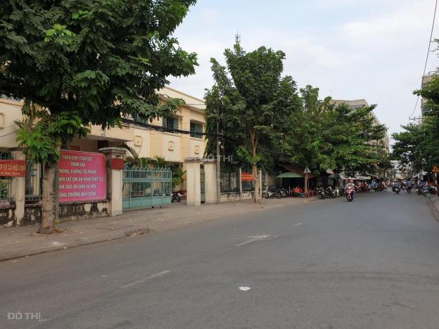 Mặt tiền đường Huỳnh Văn Chính, 9 x 25m, ngay khu vui chơi, gần chợ 12738441