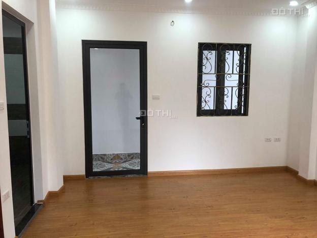 Bán nhà kiểu biệt thự sân vườn Phố Vọng, Hai Bà Trưng, 50m2 mới có sân giá 3.59 tỷ 12738697