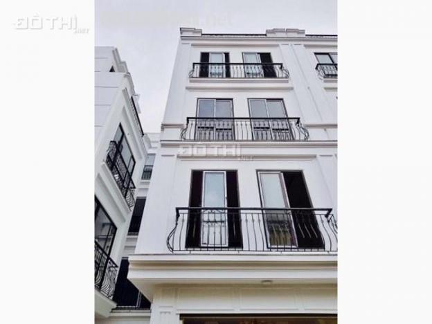 Cho thuê nhà riêng ngõ Nguyễn Thị Định, DT 90m2, 7 tầng, thông sàn, giá 70 tr/th. LH 0984250719 12744629