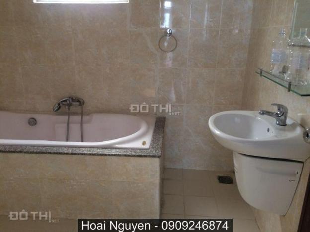 Nhà cho thuê mặt tiền đường nội bộ 4m, gần sông thoáng mát, giá 18 tr/th. LH 0909246874 12749120