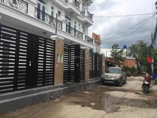 Nhà ngay chợ Minh Phát, sổ hồng riêng 5x12m, giá: 3.7 tỷ, 0906.789.759 12762235