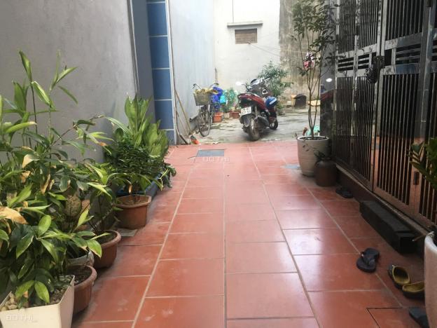 Bán nhà Tam Trinh, Hoàng Mai, 30m2, 4 tầng, gần ngã tư Tam Trinh - Vành Đai 3, ô tô đỗ cách nhà 10m 12763853