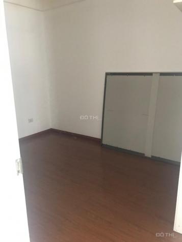 Cần bán căn hộ chung cư 3 phòng ngủ tại KĐT Việt Hưng, Long Biên 12776599