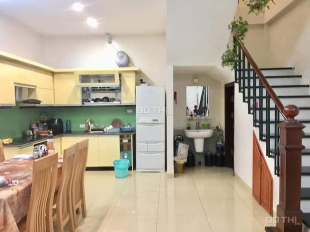 Bán cực gấp nhà phố 8/3, ô tô 12m, Hai Bà Trưng, 60m2, 4T, giá 3.2 tỷ. LH 0988964342 12779378