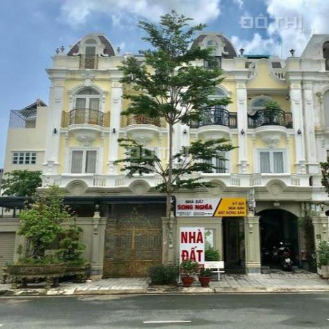 Bán nhà mặt tiền tại Quận 2, Hồ Chí Minh, giá: 9.5 tỷ. LH 0938828945 Bo 12783521