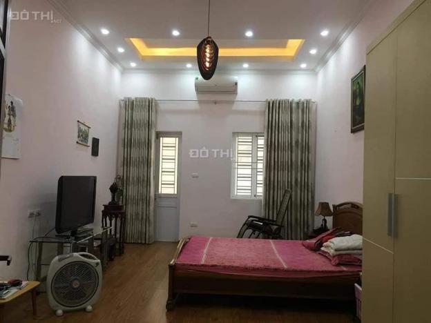 Bán nhanh gấp nhà Lò Đúc, Hai Bà Trưng ô tô lô góc 56m2, 4T, giá 3 tỷ. LH 0988964342 12784281