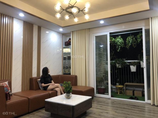 Chính chủ cần bán gấp căn hộ tại CC 129D Trương Định, DT 119m2, full nội thất cao cấp vào ở ngay 12786855