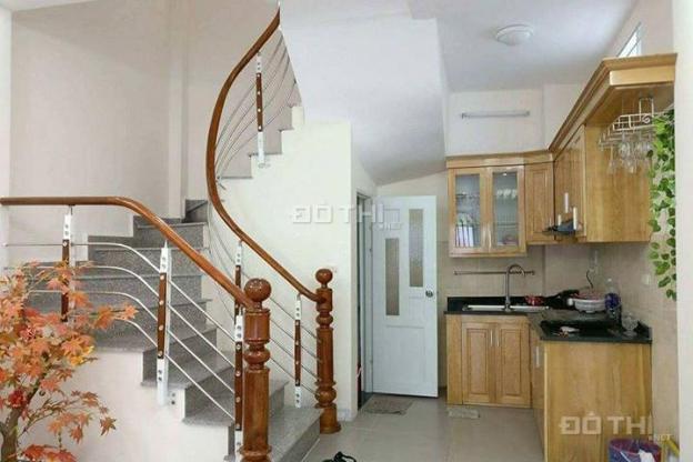 2.65 tỷ Ngọc Thụy, 33 m2, 5T, MT siêu khủng, ô tô đỗ cửa, an sinh tuyệt vời, nhà rất lộc 0947969868 12794972