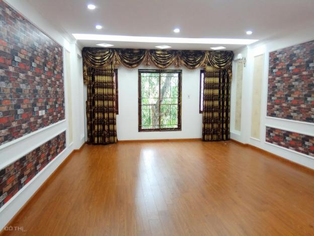 Bán nhà đường Nguyễn Khoái - Minh Khai, DT 40m2 x 5T cực đẹp, ngõ rộng. Giá 3.4 tỷ 12799262