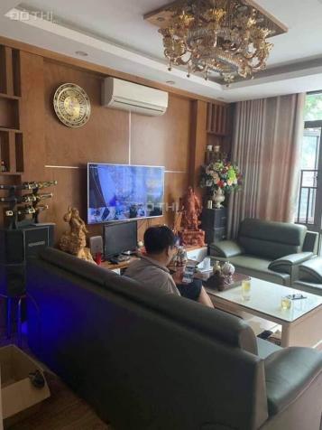 Bán nhà mặt phố Trương Định, 60m2, MT 5.3m vỉa hè to giá chỉ 13.5 tỷ 12804946