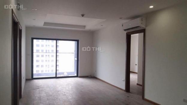 Cho thuê căn hộ chung cư Thanh Xuân Complex, 2 PN sáng, nội thất cơ bản, giá 11.5 tr/tháng 12808366