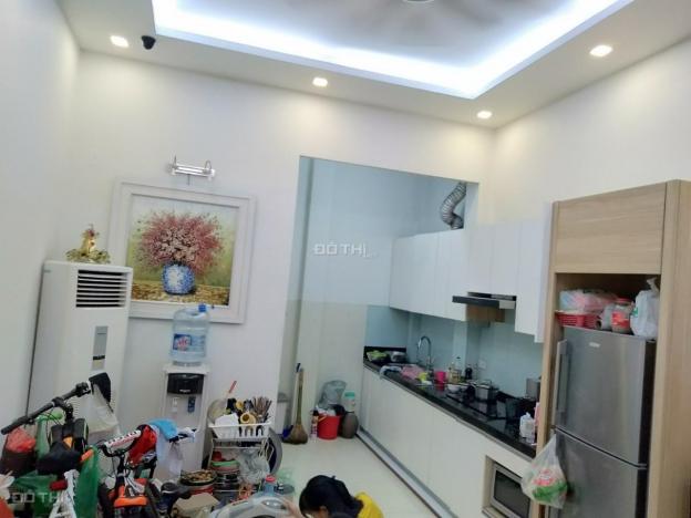 Bán nhà Lý Nam Đế, ngõ ôtô qua nhà, DT 33m2 * 5 tầng. Giá 5,4 tỷ 12815866