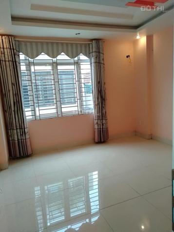 Cho thuê nhà riêng 4 tầng Thạch Bàn, Long Biên, 70m2/sàn, giá: 8 triệu/tháng. LH: 0984.373.362 12817048