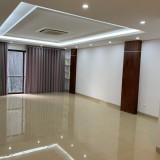 Bán tòa nhà 7 tầng, ngõ phân lô 55 Huỳnh Thúc Kháng, DT 68,9m2, MT 6m. LH: 0985030081 A Biên 12818512