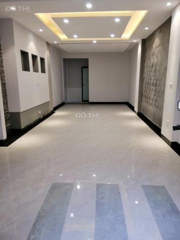 Nhỉnh 4 tỷ có nhà 60m2 mới xây, Hoàng Văn Thái cách ô tô 30m 12818973