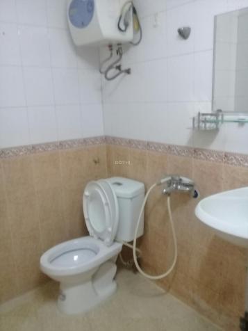 (2,4 tỷ) Bán nhà 4 tầng, 30m2 rất đẹp ngã tư Bạch Mai - Trương Định, còn mới 12820371