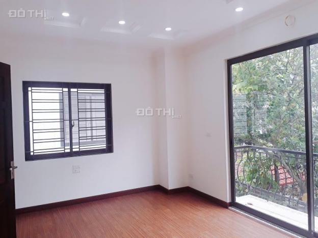 Hoa hậu Thạch Bàn, 35m2, 5T, 2.3 tỷ. LH 0981092063 12821061