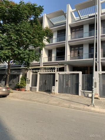 Cho thuê nhà tại dự án Vạn Phúc Riverside City, Thủ Đức, Hồ Chí Minh, DTSD 528m2, 30 tr/th 12825668