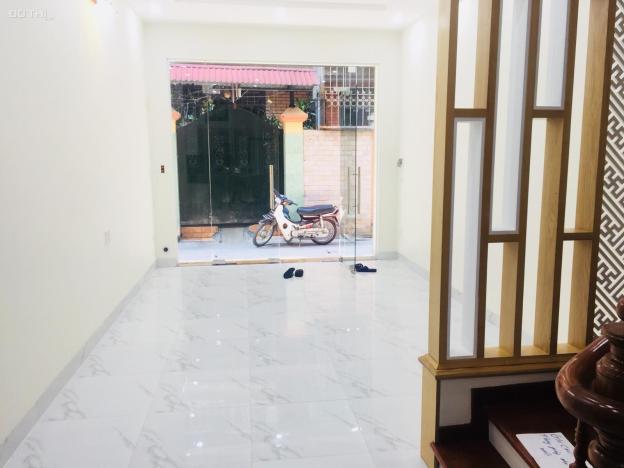 Bán nhà phường Xuân Tảo, Xuân Đỉnh, Bắc Từ Liêm, 40m2 * 5T vị trí kinh doanh, ô tô qua nhà, 4.1 tỷ 12828463