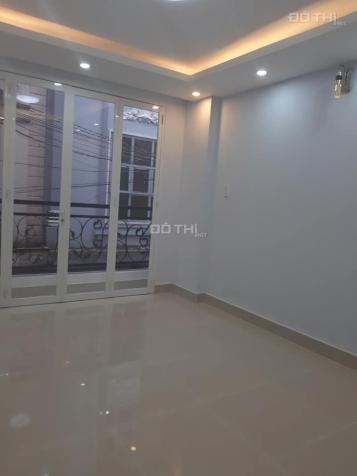 Xe hơi đậu cửa nhà mới dt 40m2, 3 lầu, 3pn Đào Duy Anh, Phú Nhuận 12829523