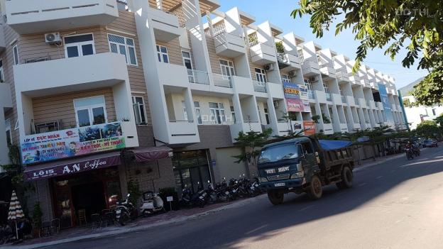 Cho thuê nhà liền kề Simona mặt tiền đường Hoàng Văn Thụ, Quy Nhơn 12831350
