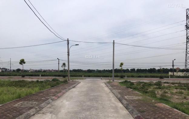 Bán đất đấu giá phân lô thôn Lộc Hà, xã Mai Lâm đường 7m ô tô tránh nhau, 75m2, MT 5m 12835861