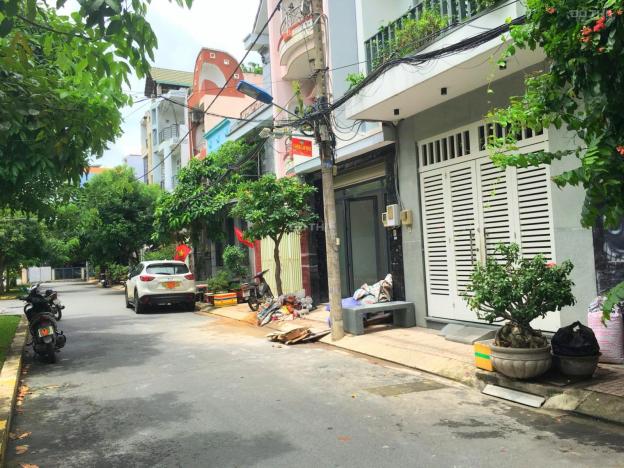 Cần tiền bán gấp nhà riêng 1 trệt 3 lầu, mặt đường Nguyễn Cửu Đàm, Quận Tân Phú, LH: 098 83 84 333 12839443