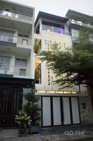 Chính chủ cần bán gấp nhà HXH 7m đường Nguyễn Trãi, DT: 3.5x9m, 3 tầng, chỉ 6.4 tỷ, TL 12843833