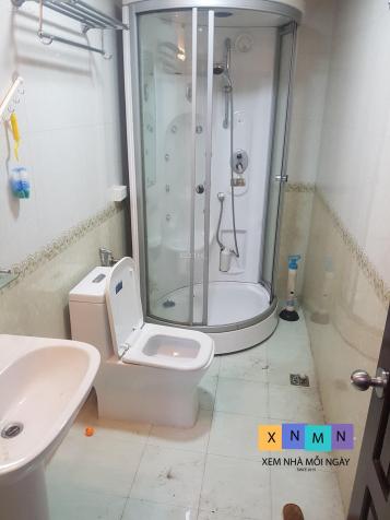 Cho thuê nhà riêng trong ngõ phố Nguyễn Ngọc Nại 80m2, 5T, 7PN, nhà đẹp, hiện đại, ôtô đỗ cửa 12848089