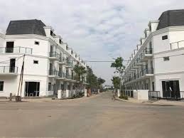 Còn duy nhất 5 căn nhà phố 1 trệt 3 lầu, giá 1.9 tỷ, đường 26m, xã Bình Lợi, Bình Chánh 12851674