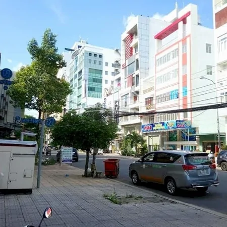 Bán nhà kinh doanh mặt phố Phạm Ngọc Thạch 43m2, 3 tầng, 14,5 tỷ 12852644