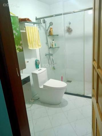 Nhà đẹp 5 tầng, 41m2, Ngô Gia Tự, Long Biên, giá 2.6 tỷ 12855805