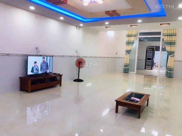 Bán nhà MTKD đường Bia Truyền Thống, Bình Tân, 5x27m
1T, 1L tặng nội thất. Giá 7.3 tỷ 0938830998 12856667