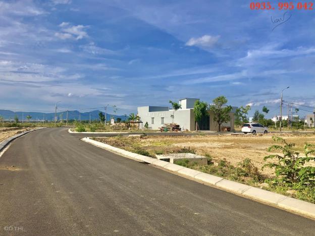 Tôi cần bán 2 lô đất Bá Tùng mở rộng, cách sông 100m, view công viên: Giá 2,5 tỷ/100m2: 0935 995042 12785284