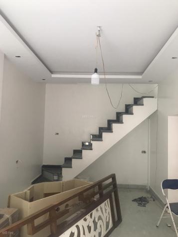 Cực rẻ! Bán nhà 40m2 x 3T tại Mỹ Đình chỉ 2,15 tỷ thông tin chuẩn 100%, LH 0916850491 12858164